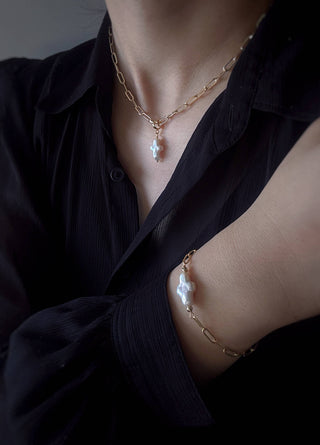 Cross Baroque Pearl Necklace
