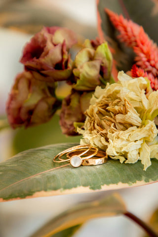 14k goldfill ring set w/ faceted rainbow moonstone